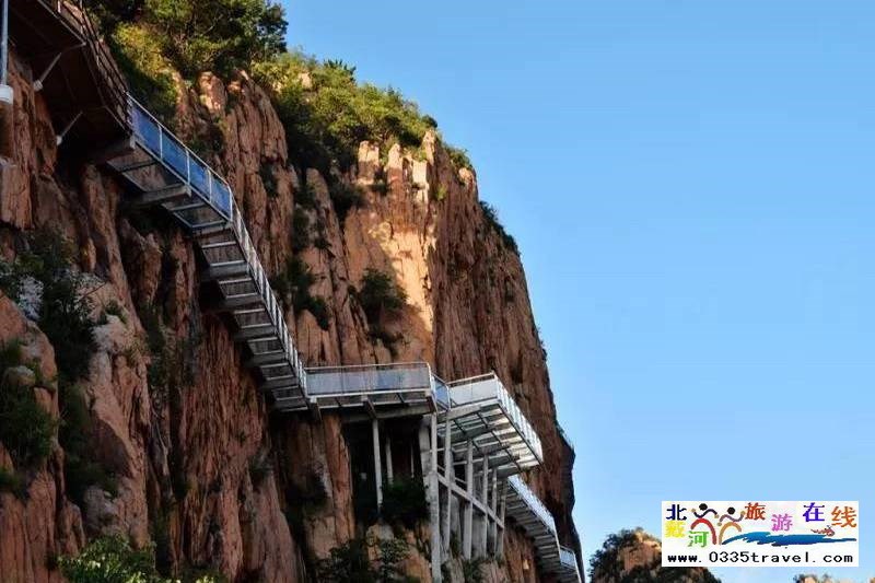 秦皇島龍云谷(俊山秀水)景區(qū)電話18633570222 15703350808