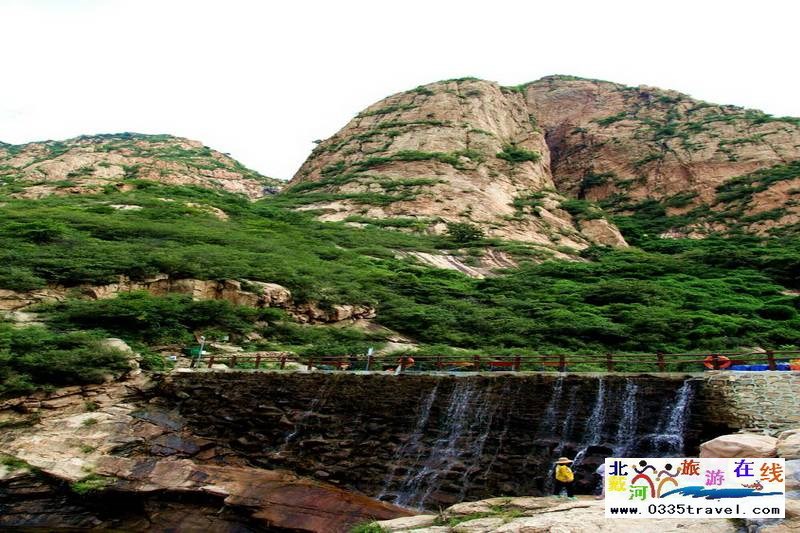 秦皇島龍云谷(俊山秀水)景區(qū)電話18633570222 15703350808