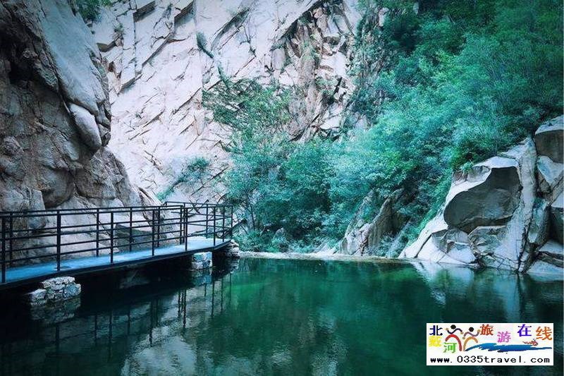 秦皇島龍云谷(俊山秀水)景區(qū)電話18633570222 15703350808