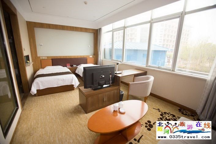 黃金海岸恒鑫假日酒店電話0335-3522588 18633570222