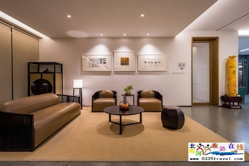 秦皇島燕山大學(xué)閑庭四藝酒店電話18633570222