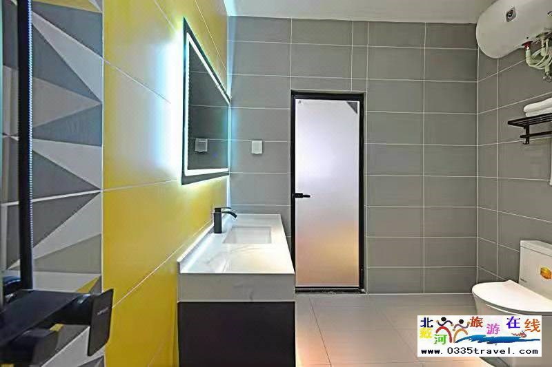 山海關(guān)古城十里楠舍酒店