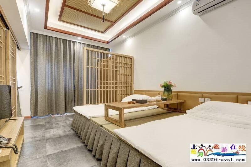 山海關(guān)古城古典特色庭院民宿