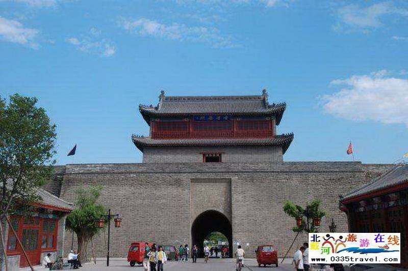 超值“山海關(guān)十年暢游卡”（包含天下第一關(guān)、老龍頭、角山、長壽山、孟姜女廟等九大景區(qū)）