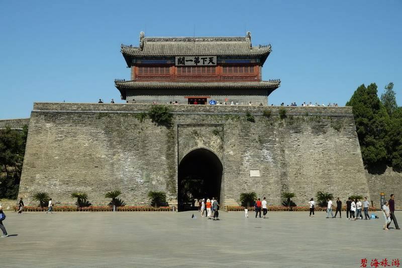 超值“山海關(guān)十年暢游卡”（包含天下第一關(guān)、老龍頭、角山、長壽山、孟姜女廟等九大景區(qū)）