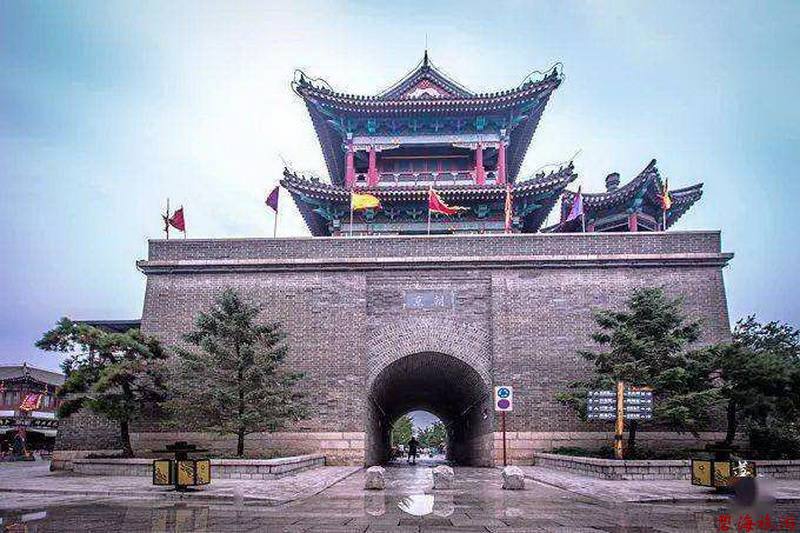 超值“山海關(guān)十年暢游卡”（包含天下第一關(guān)、老龍頭、角山、長壽山、孟姜女廟等九大景區(qū)）