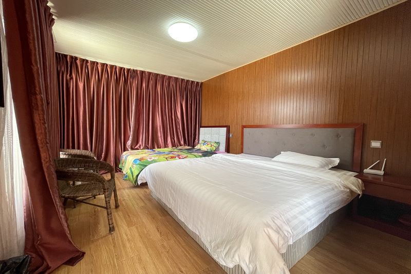 東戴河帝景海親海集裝箱酒店