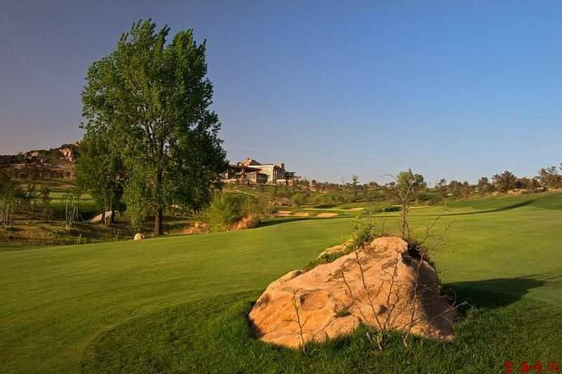 北戴河松石高爾夫/保利國際高爾夫/榮盛森林高爾夫俱樂部球場(chǎng)聯(lián)合優(yōu)惠預(yù)訂18633570222  15703350808